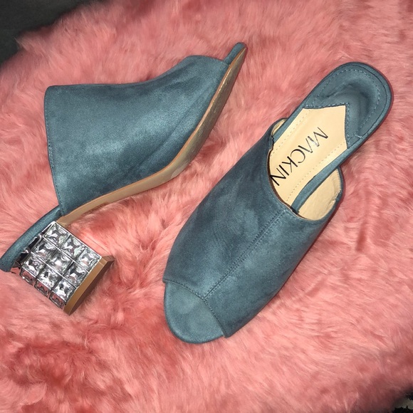 Jeweled heel mules - Picture 1 of 5